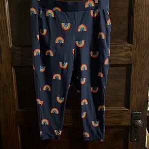 Torrid, Plus Cropped Leggings with Pockets and Rainbow Print